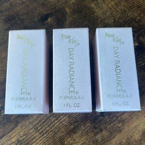 Vintage Mary Kay Day Radiance Formula 2 Yellow - 1 fl oz Set of 3 -NEW Old Stock